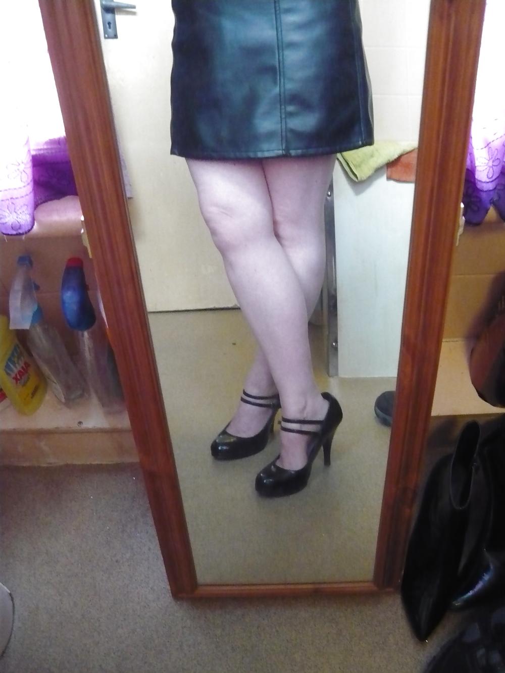 25P Saturday Shoe Fun