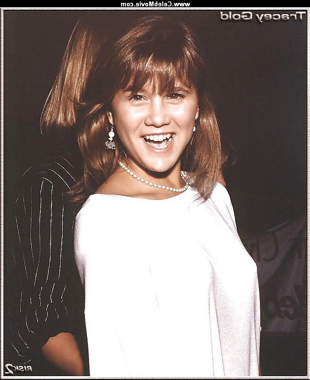 4P Tracey gold (growing pains)