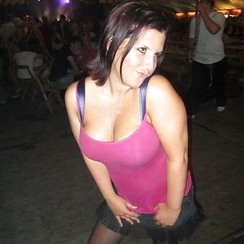 19P Country girl