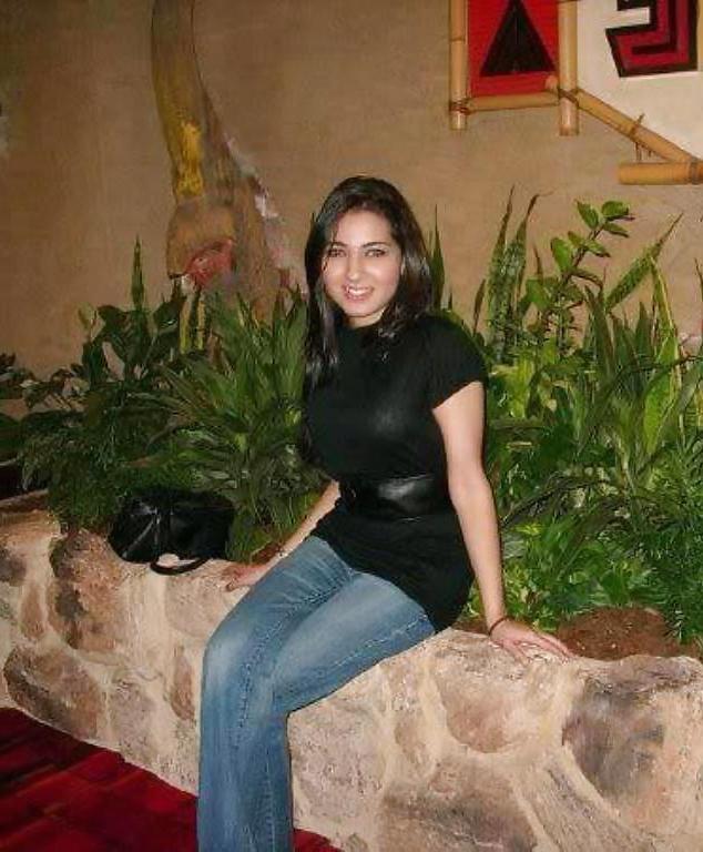 8P Jerkoff With Me Over My Indian Teen Facebook Friend Shafia