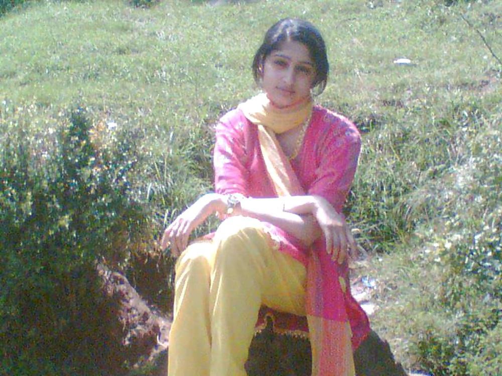 8P Jerkoff With Me Over My Indian Teen Facebook Friend Shafia