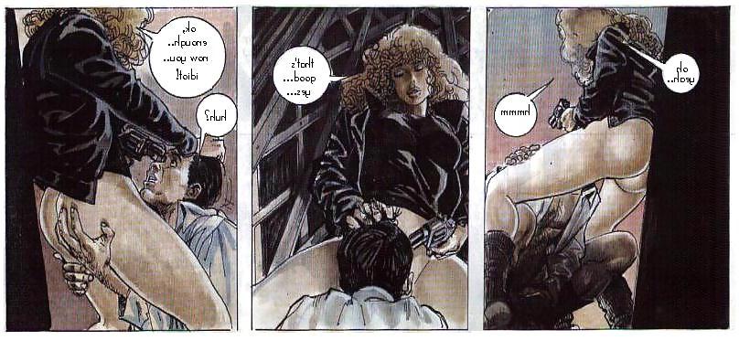 12P Hot comics 12