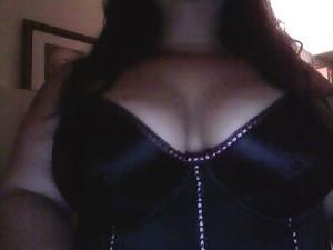 9P Cougar with huge tits