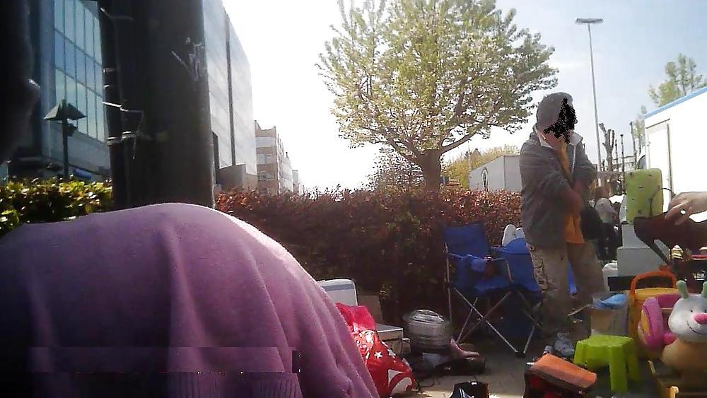7P Arab Milf Bending Over