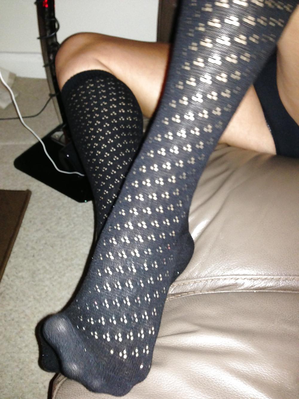 25P Jayne in sexy knee high socks b4 sally69 cam fun
