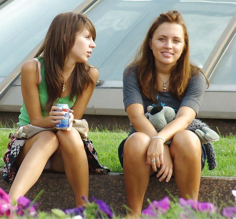 25P Upskirt Teen 4