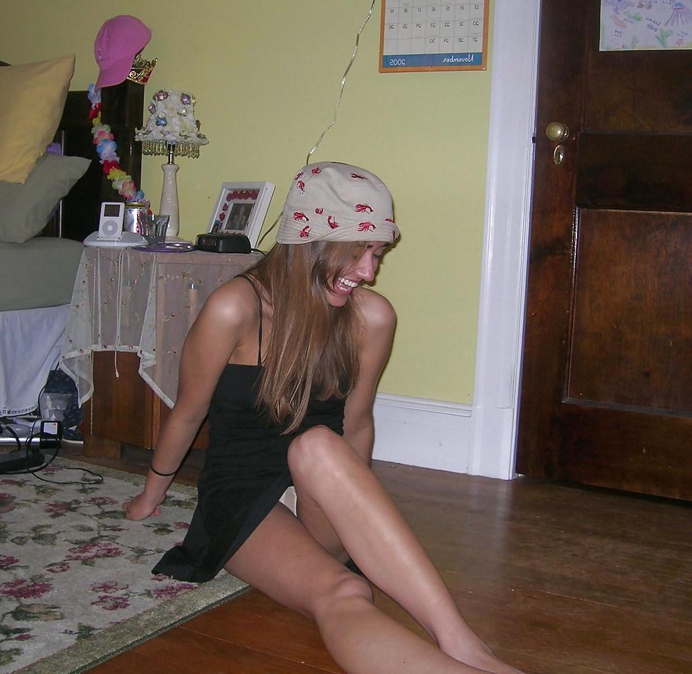 25P Upskirt Teen 4