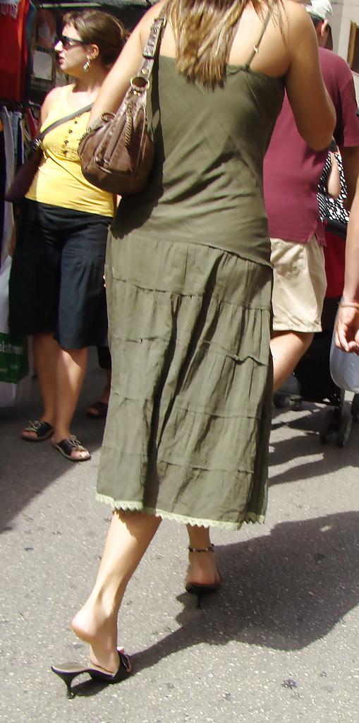 14P Candid feet street