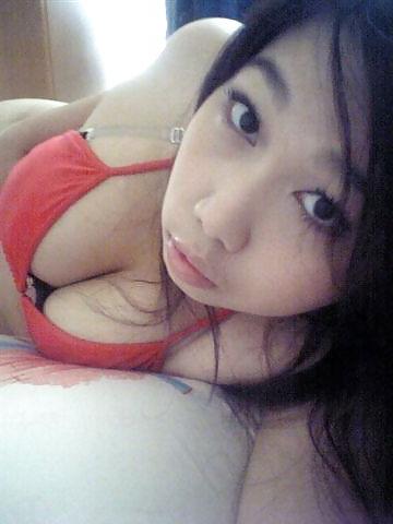 13P My Best Friend Cute Posing