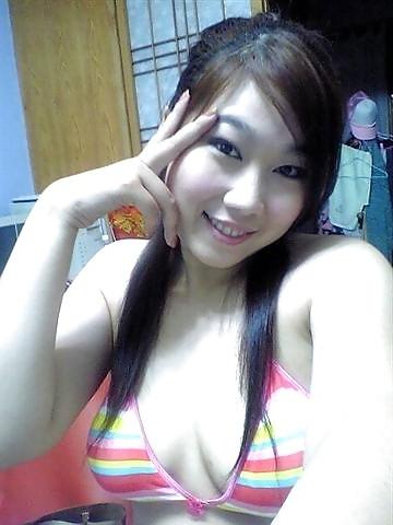13P My Best Friend Cute Posing