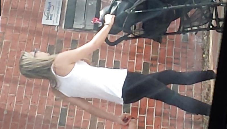 15P Pictures Of Women I Jerkoff To While Sitting In Car