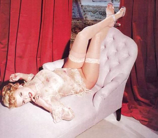 20P Betty Owczarek (Belgian Milf)