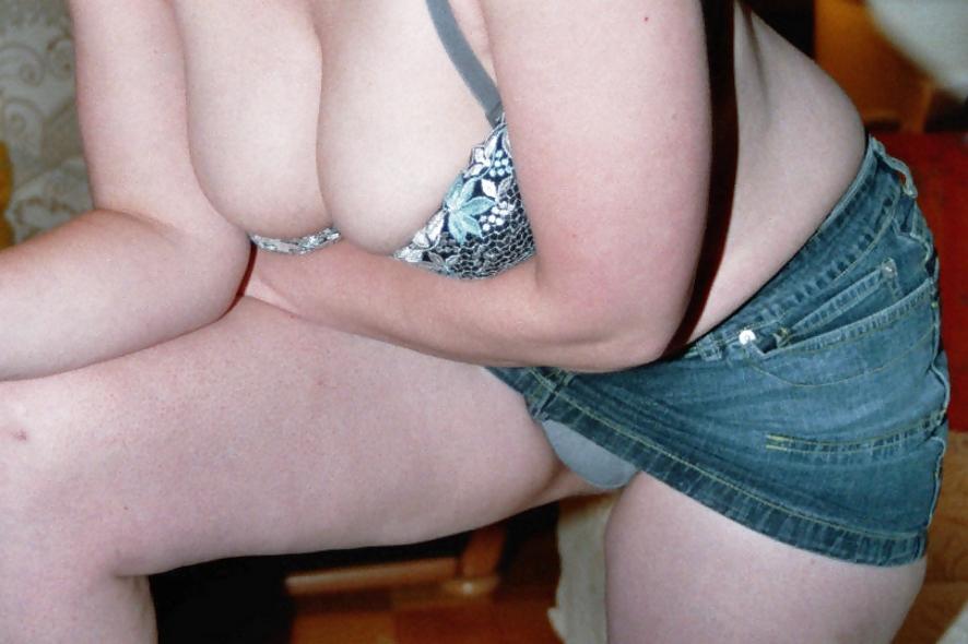 10P SAG - Wife's Hot Body In Short Tight Slinky Denim Skirt 14