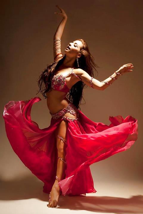 25P Belly dance...