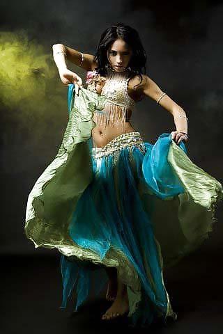 25P Belly dance...