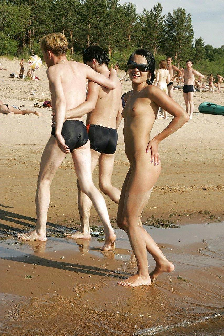 25P I Love Being Nude!!!