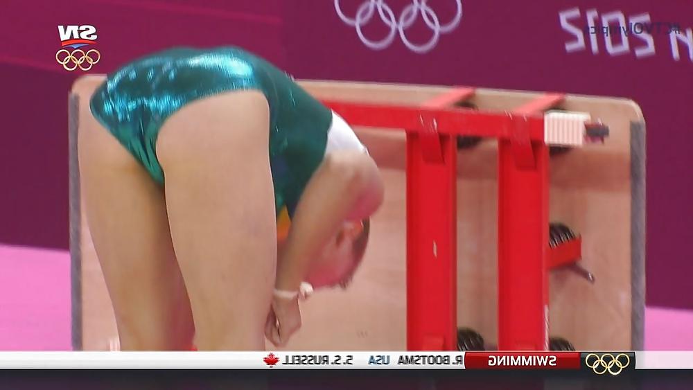 25P Gymnastics girls ( nude and none nude) 