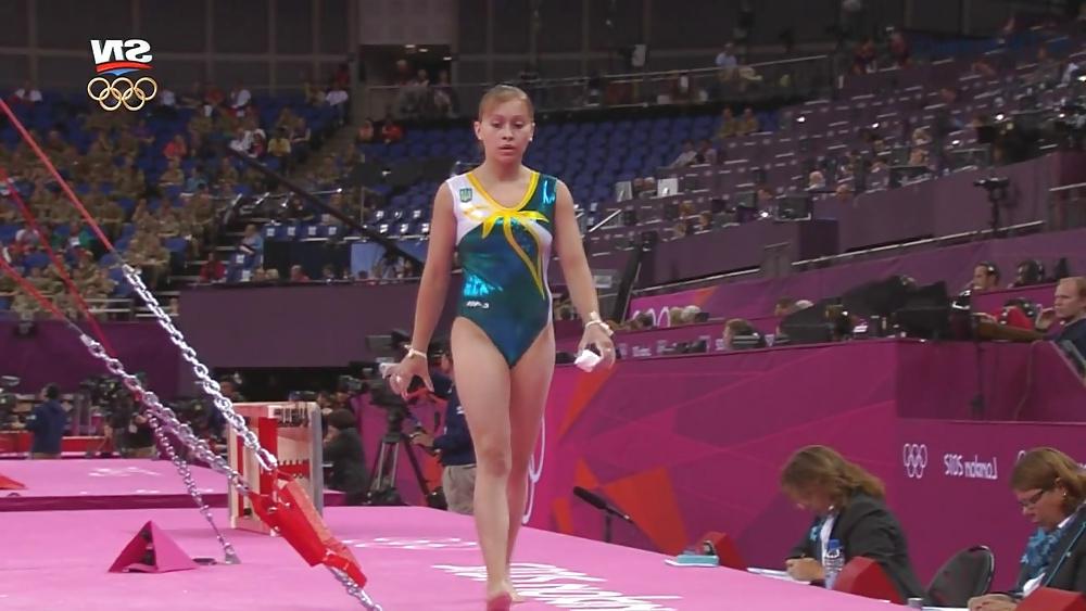 25P Gymnastics girls ( nude and none nude) 