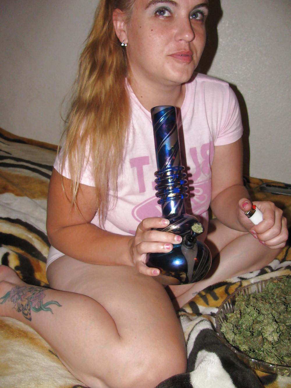 25P Bong Session