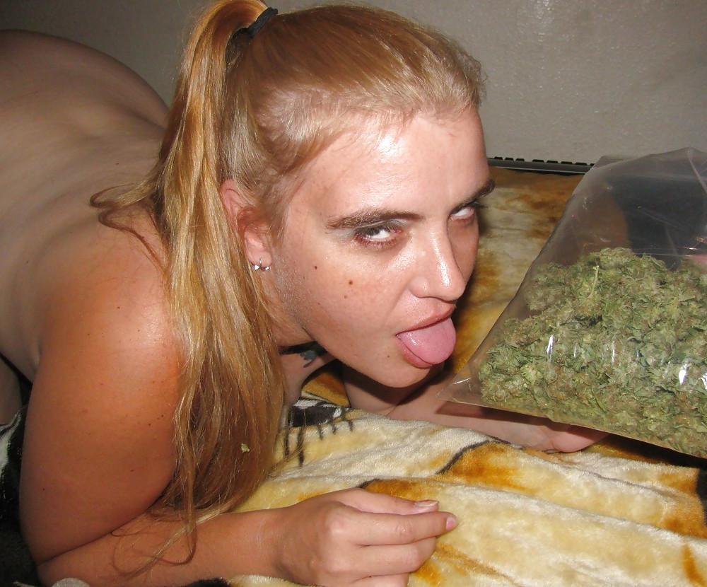 25P Bong Session