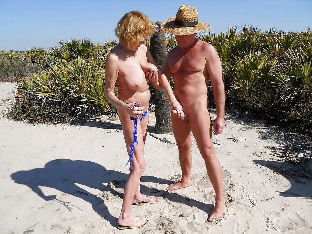23P Mature couple 1.
