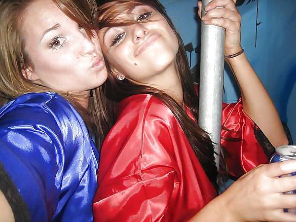 25P 2 or more girls in Satin robe or Kimono