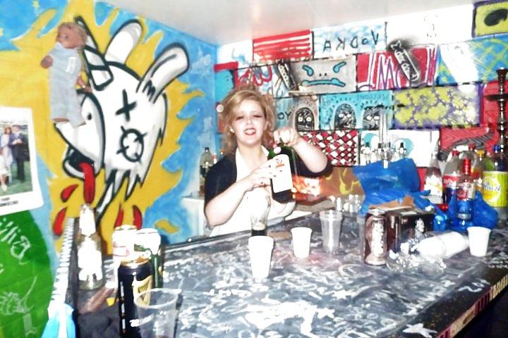 25P Perfect Girl - slutty and wasted