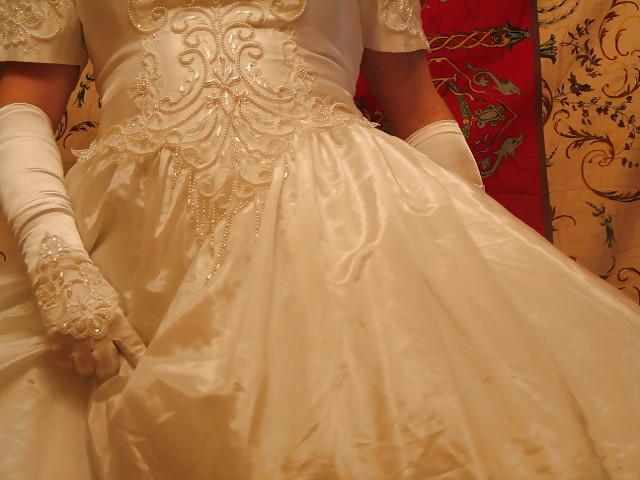 25P New shy pics from sissybride