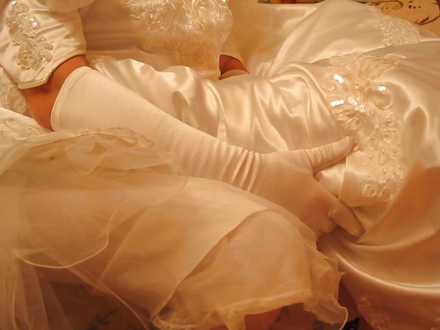 25P New shy pics from sissybride