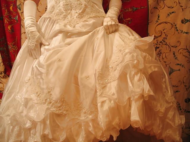 25P New shy pics from sissybride