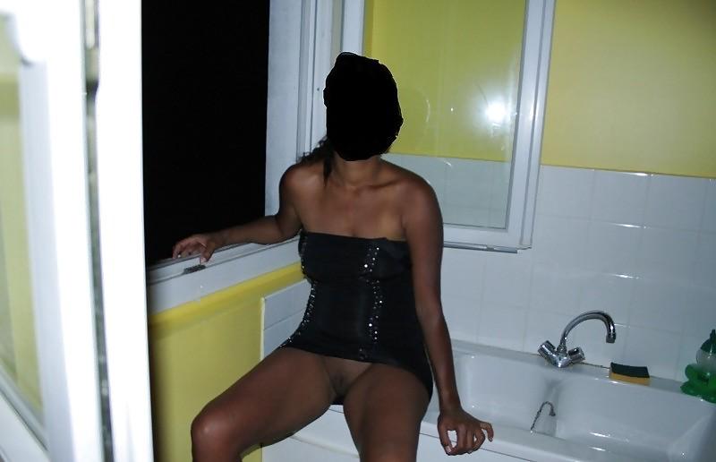 11P She loves to show