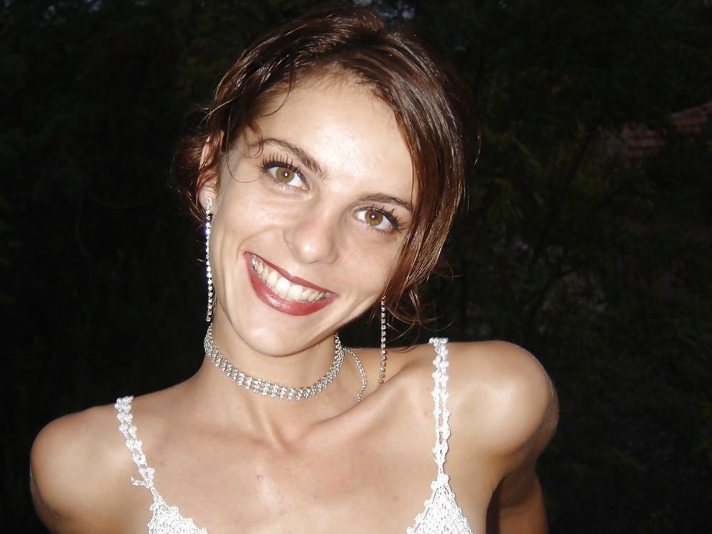 21P Perfect Skinny Wife