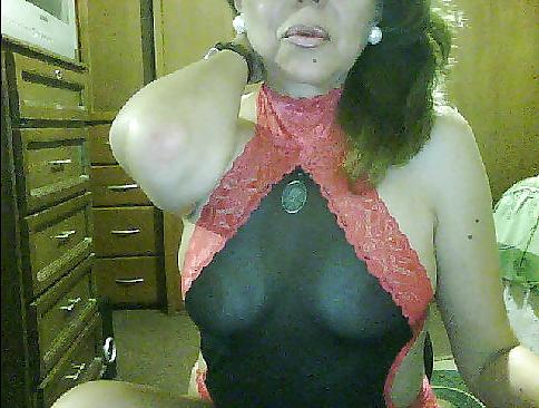 7P Yummy cougar latina