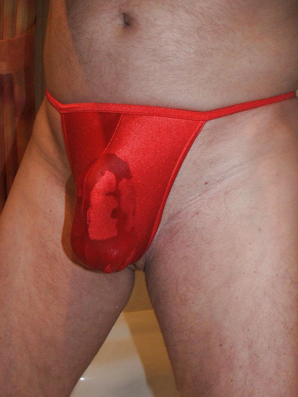 19P Wet red thong and golden shower