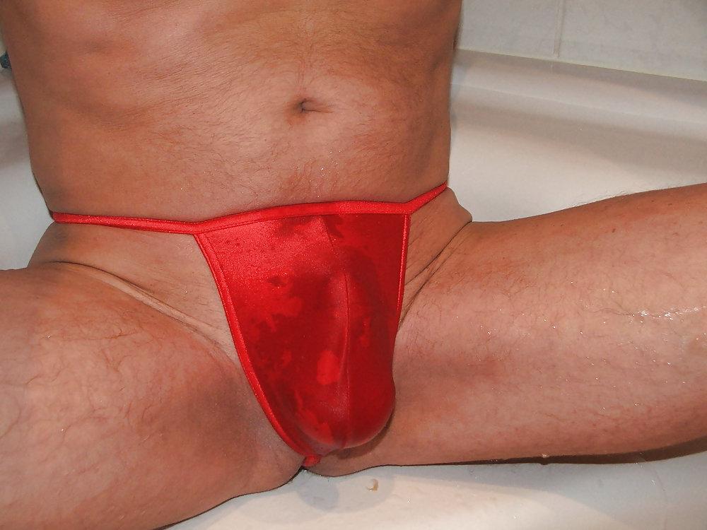 19P Wet red thong and golden shower