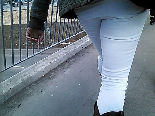 25P Voyeur - Lovely Ladies of Public Transit 2