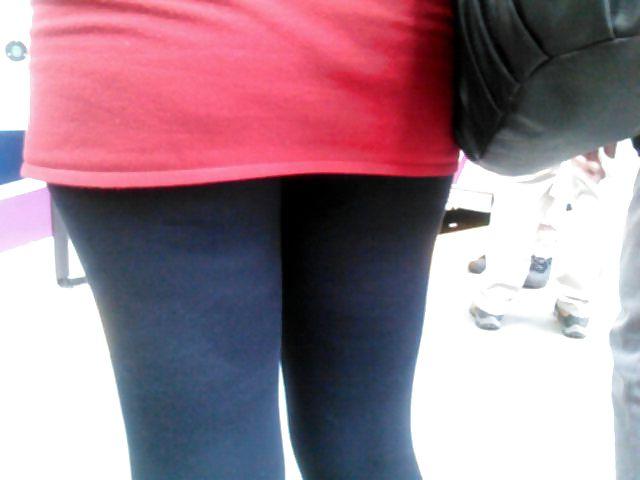 25P Voyeur - Lovely Ladies of Public Transit 2