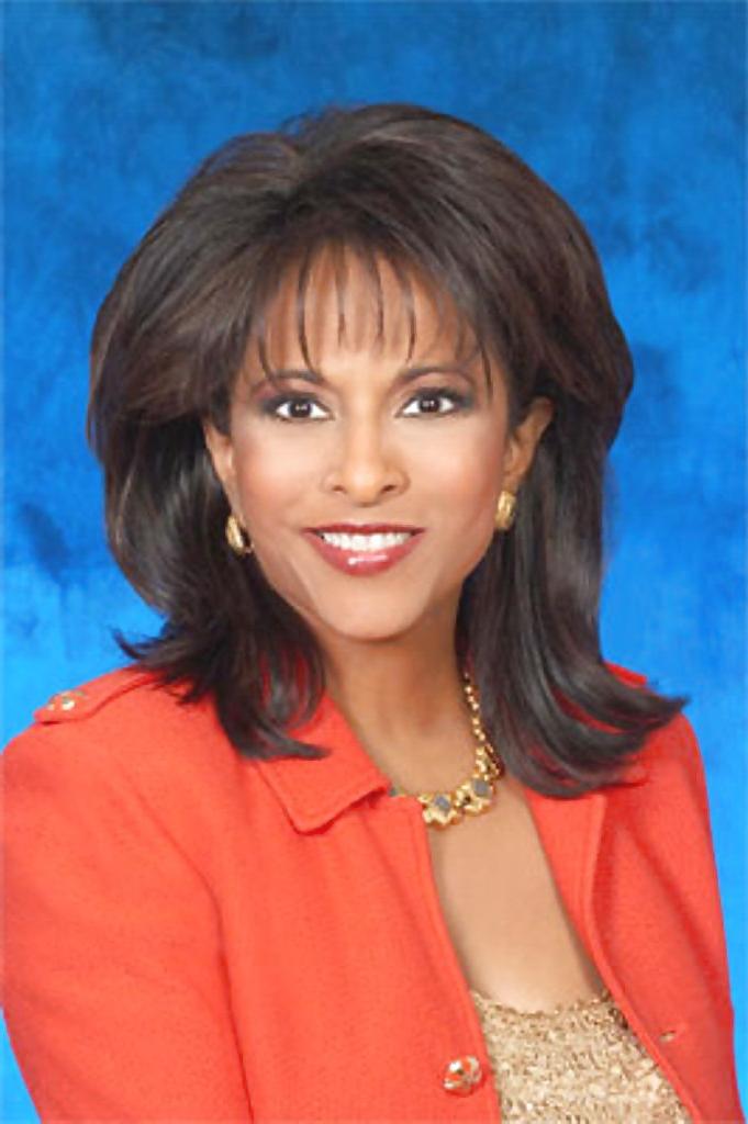 25P Let's Jerk Off Over ... Uma Pemmaraju (Fox News Anchor)