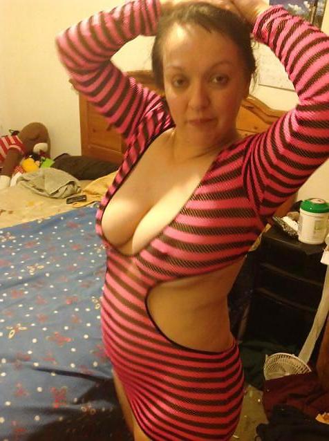 21P Latina cougar slut