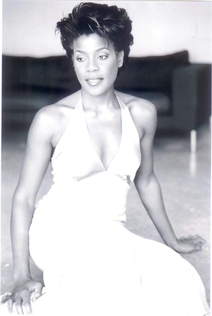 25P Let's Jerk Off Over ... Nicole Henry (Jazz Singer)