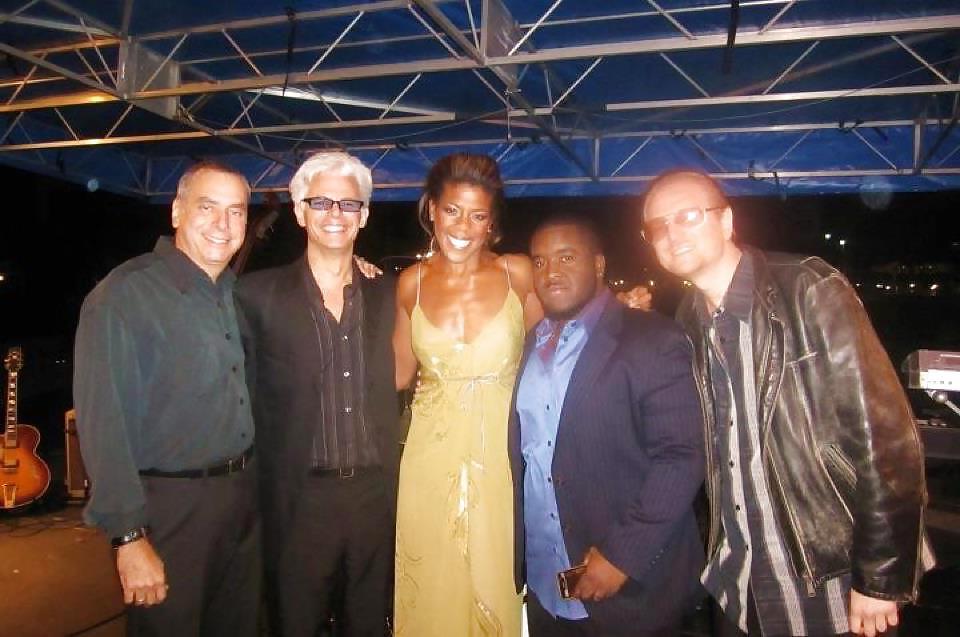 25P Let's Jerk Off Over ... Nicole Henry (Jazz Singer)