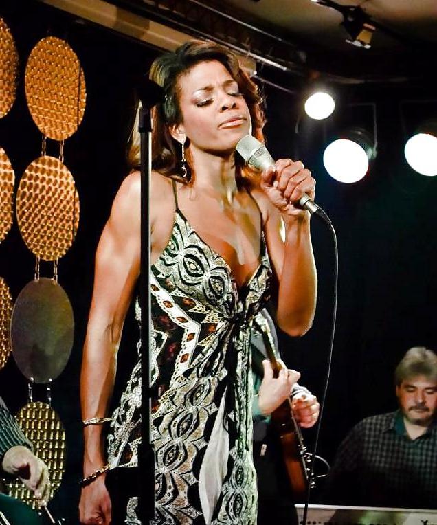 25P Let's Jerk Off Over ... Nicole Henry (Jazz Singer)