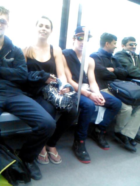 25P Voyeur Candid - More transit beauties