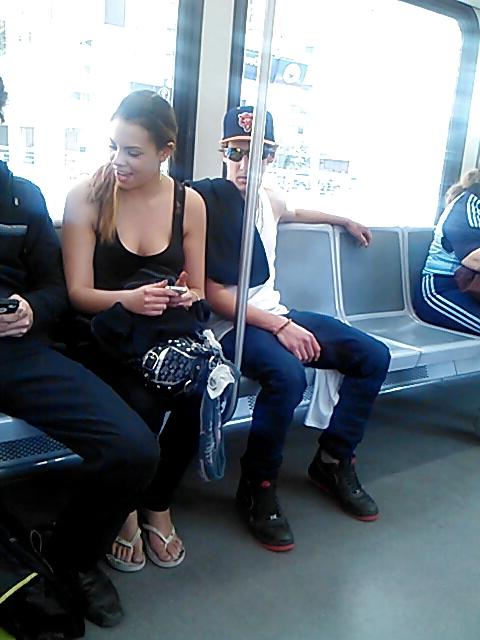 25P Voyeur Candid - More transit beauties
