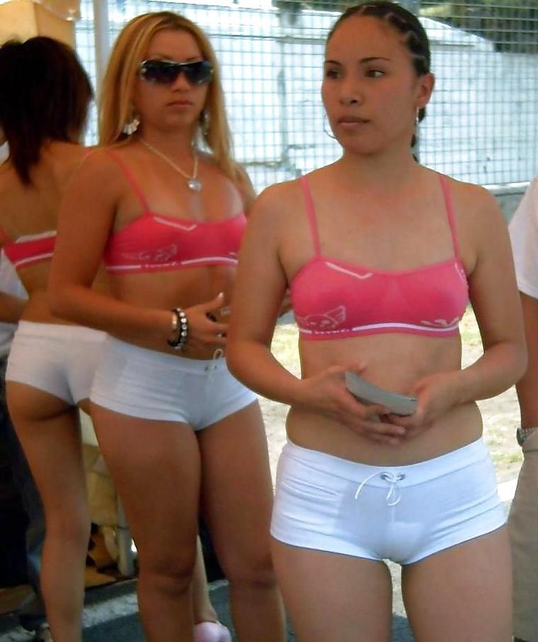 25P Camel toe x3