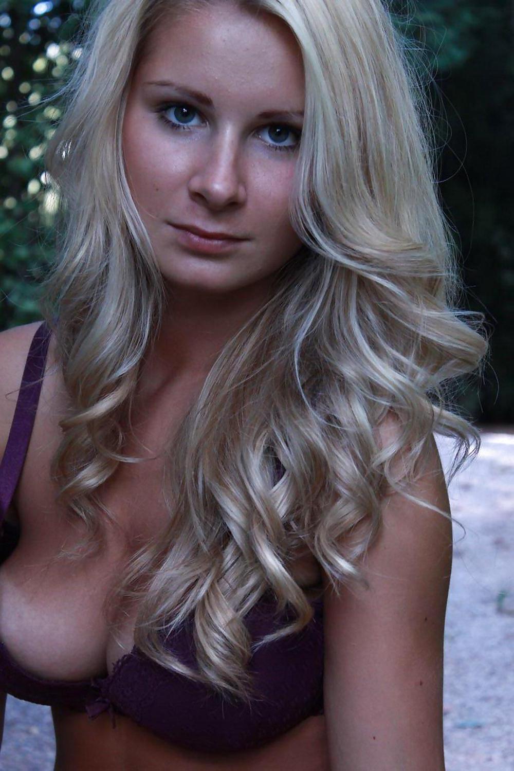 25P My collection 16 : perfect blonde