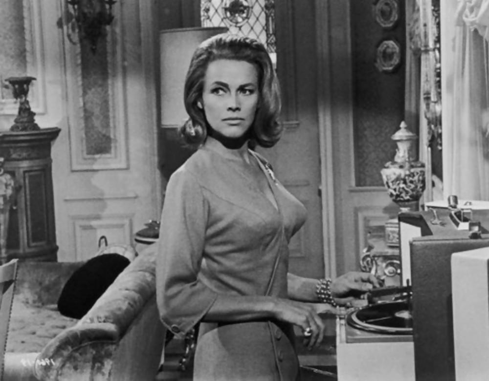 25P Let's Jerk Off Over ... Honor Blackman (AKA Pussy Galore)