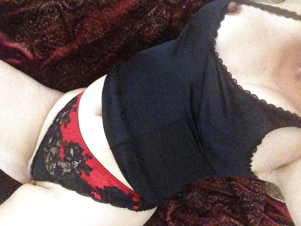 25P Sexy Cuban Cougar That We Enjoy Fucking