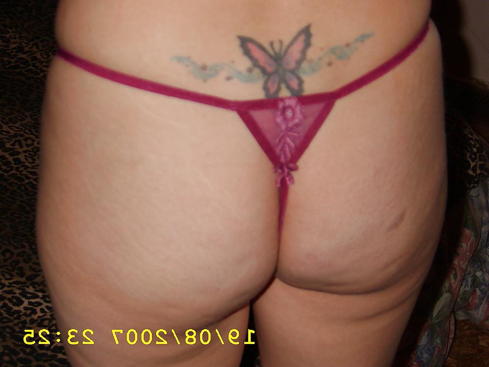 25P SHOW YOUR WIFE - HORNY MATURE