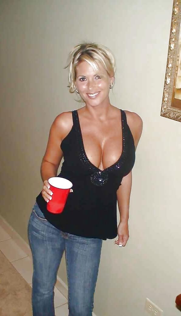 25P Perfect Milfs!!